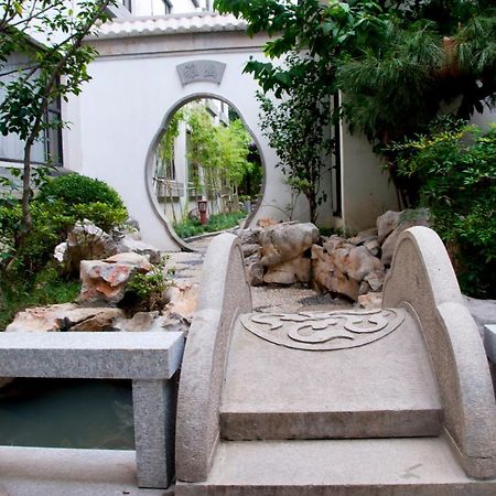 סוג'ואו Garden Hotel מראה חיצוני תמונה