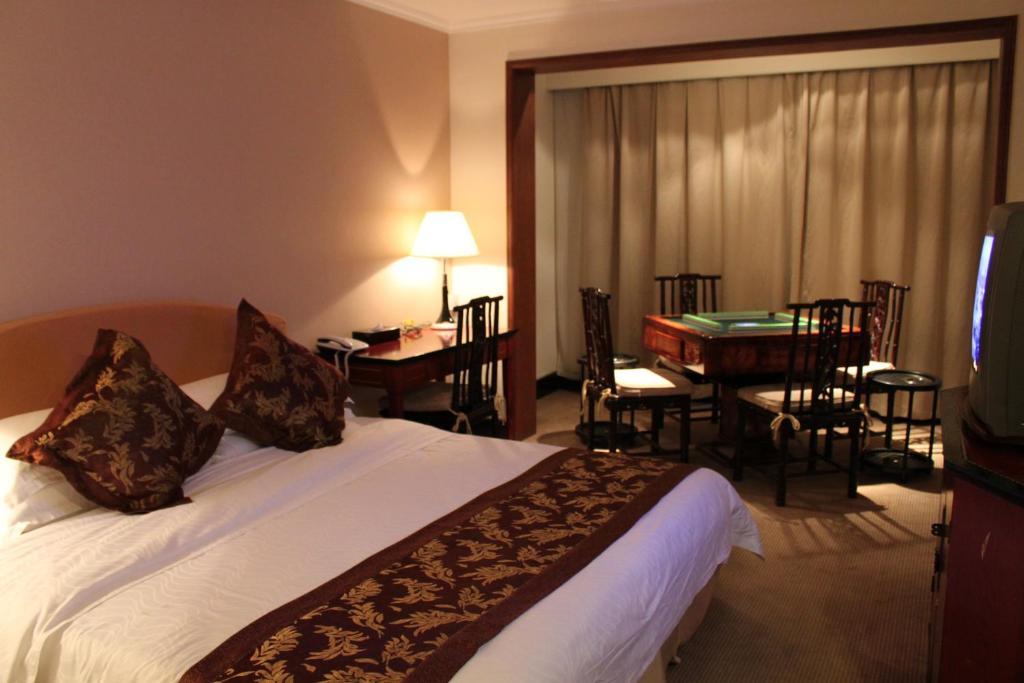 סוג'ואו Garden Hotel חדר תמונה