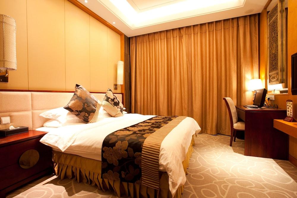 סוג'ואו Garden Hotel מראה חיצוני תמונה
