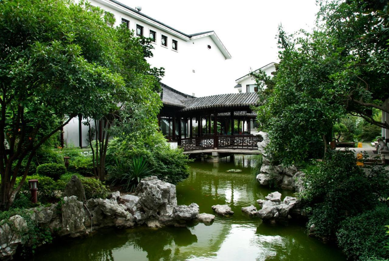 סוג'ואו Garden Hotel מראה חיצוני תמונה
