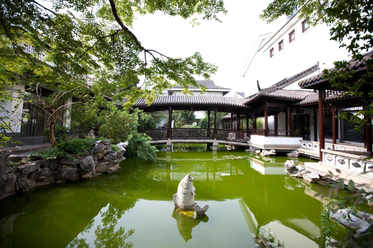 סוג'ואו Garden Hotel מראה חיצוני תמונה